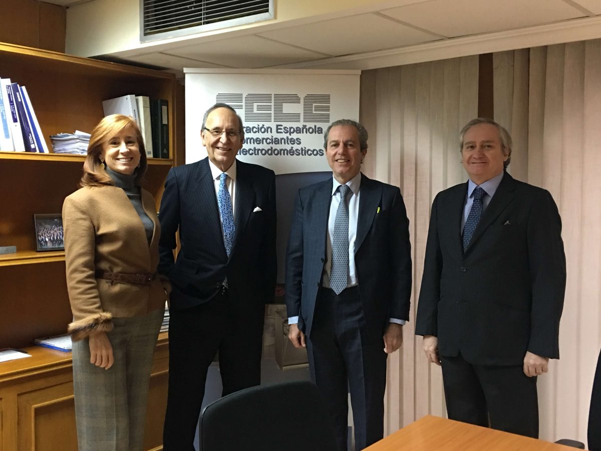 FECE se reúne con la Dirección General de Política Comercial y Competitividad